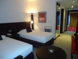 Al Jazira Club Hotel *
