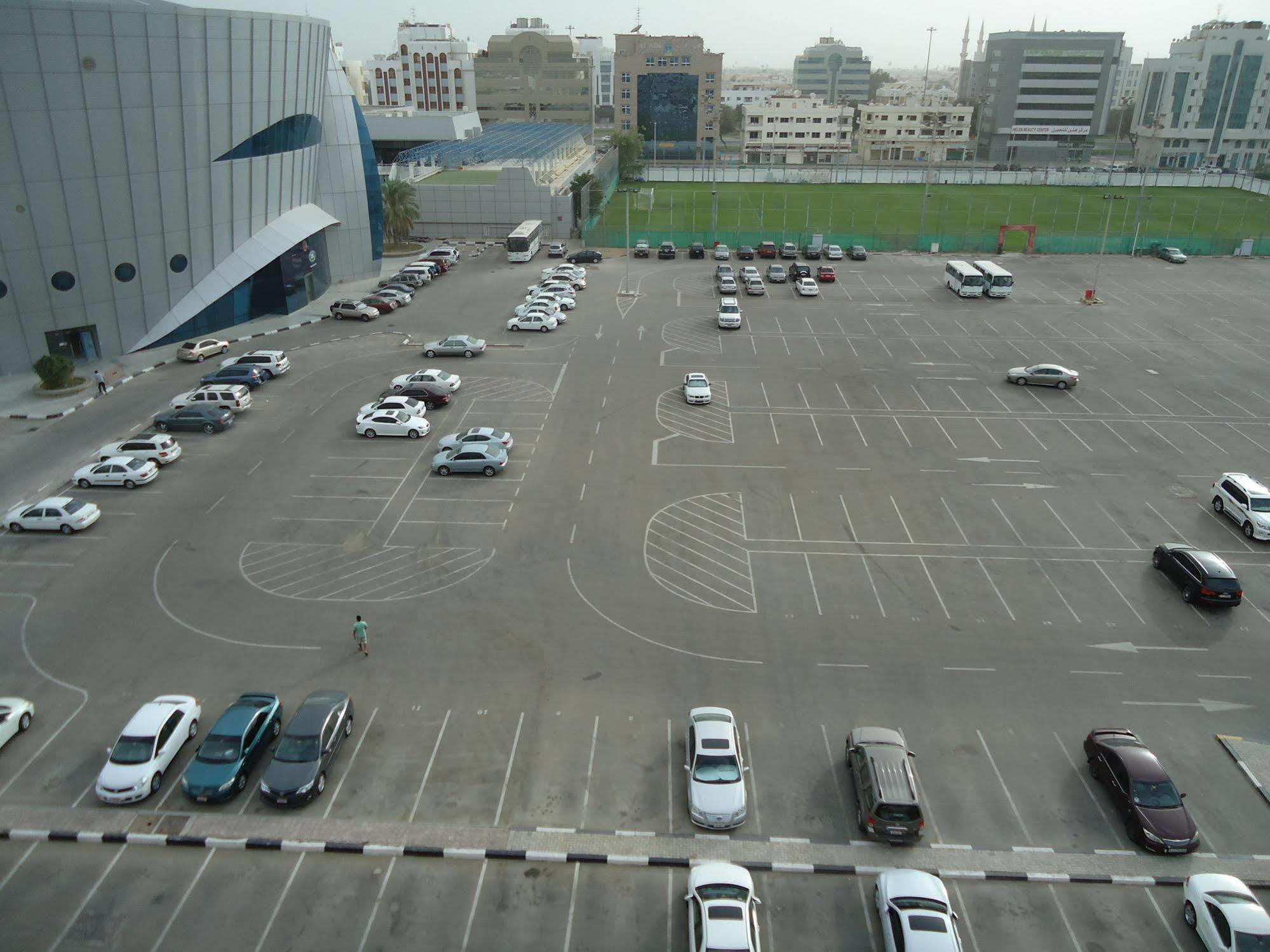 Al Jazira Club Hotel *